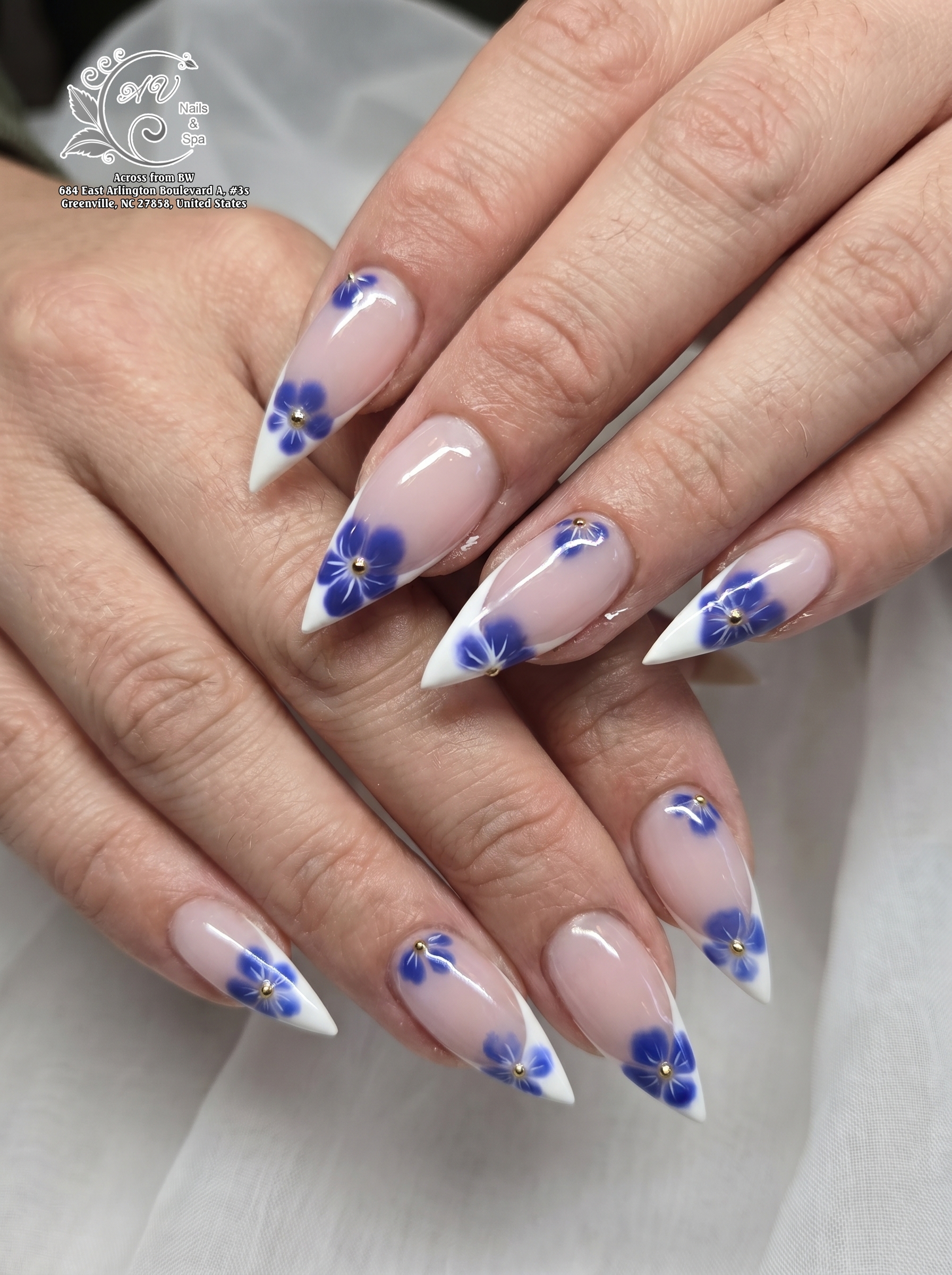 AV Nail Spa